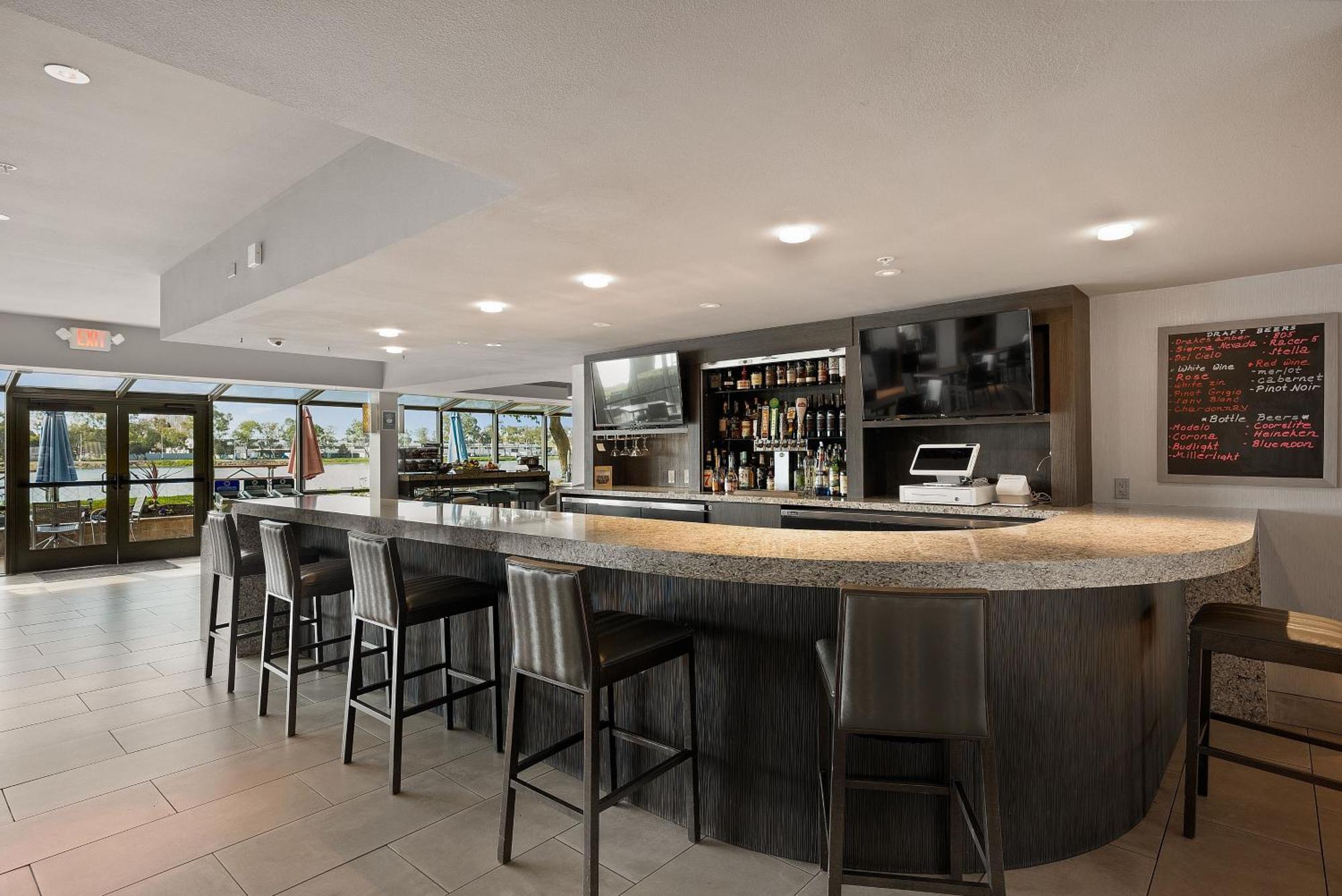 Executive Inn & Suites Oakland Luaran gambar